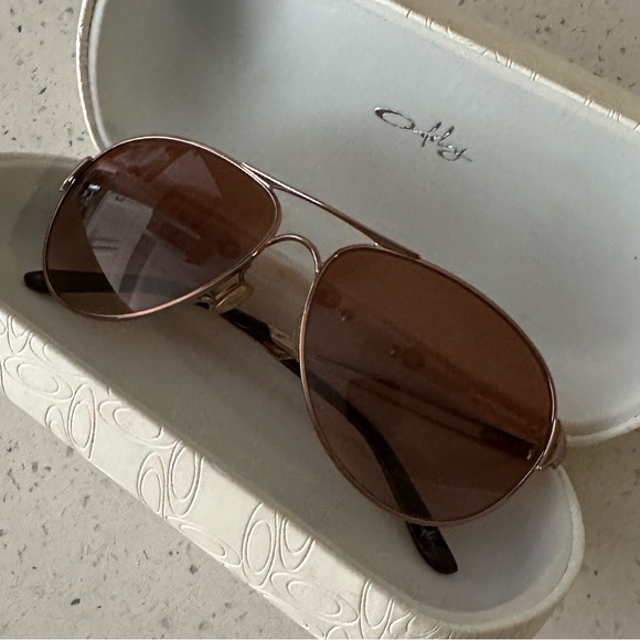 Oakley Caveat™ Aviator sunglasses EUC - Main Image